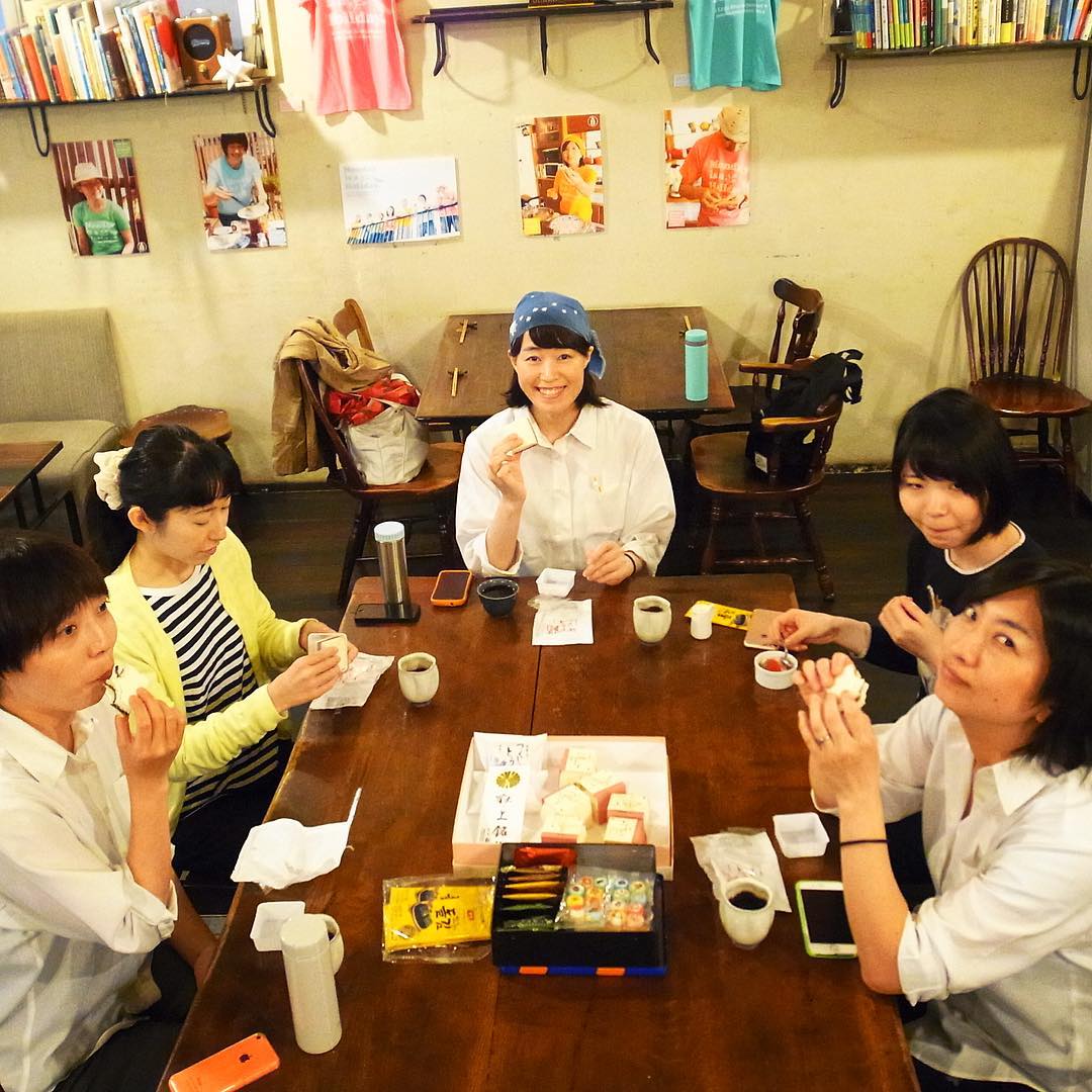 あー、GW振替連休も終わって、いや、当たり前ですけどぬまっちが帰って来たよ！と、ちょっと髪型もメイクもほんのり変わって、ちょっと若奥様度が上がったね！すてきだね！（笑）（お）