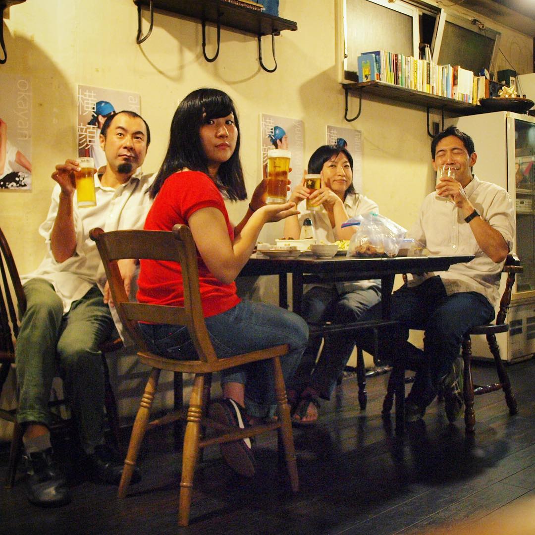 あー、当店的にはお盆休み明けはたった3日のみの営業でしたが、やっぱり阿波踊りの週末、それはそれでなかなか賑やかで忙しく、なんだかんだコテンパンの日曜は仕事上がり…って、実は写真はそのお盆休み直前のやつでさと（苦笑）、だって昨夜はナベさんと3人だったし、地味だからさと（笑）。さてと定休日、久しぶりにプール行って来ます！（お）