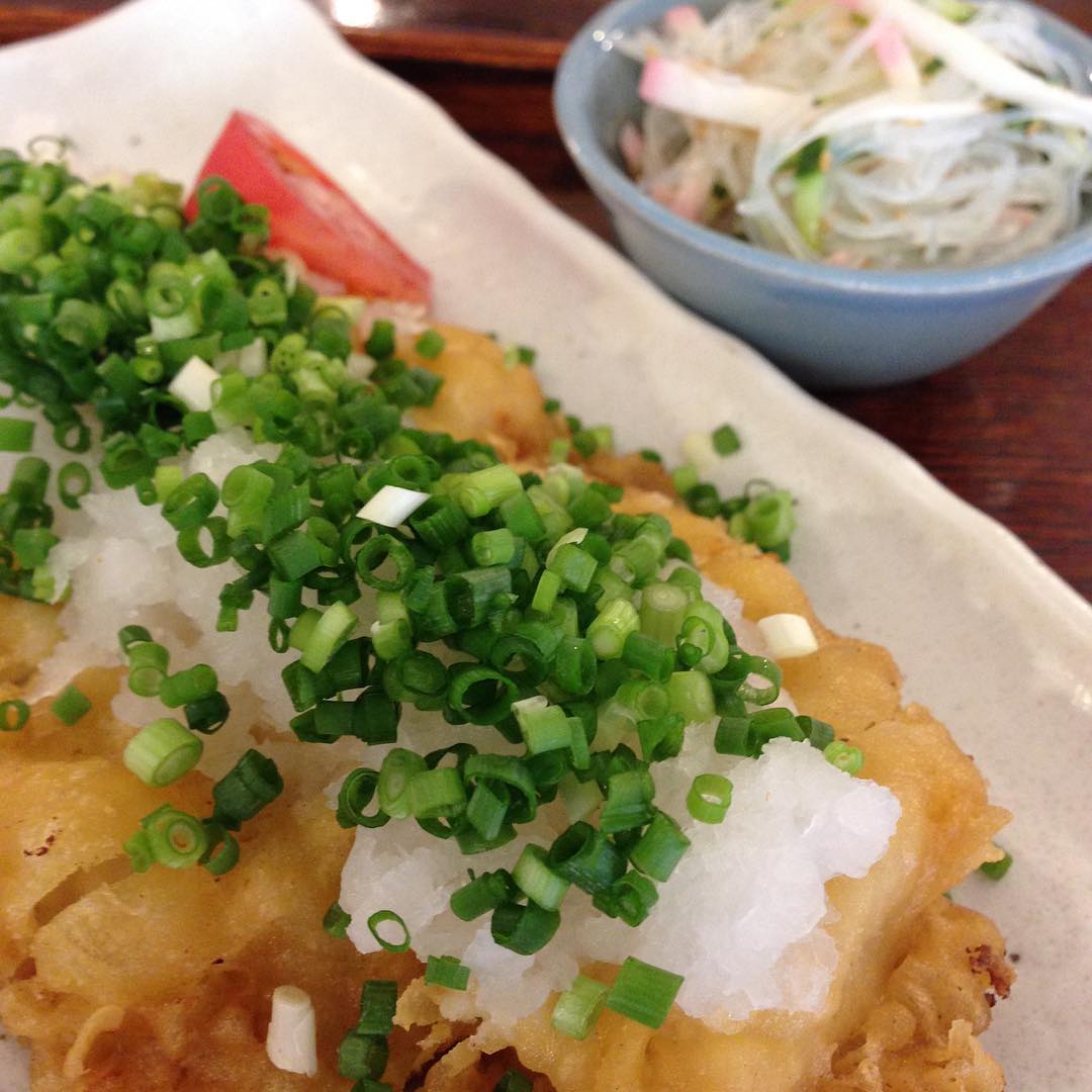 今日のまかないは「ねぎとん定食」です。
4連休明けに好きなメニューNO.2のねぎとんで超ラッキーでした。(い)