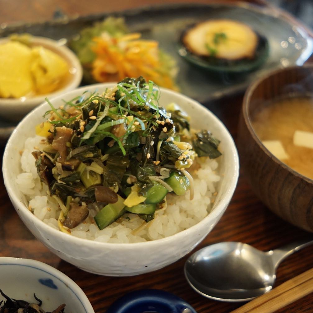 本日あります、あるだけランチ！
リトスタ風やたら御膳、ひんやりさっぱり食べやすいですよ！