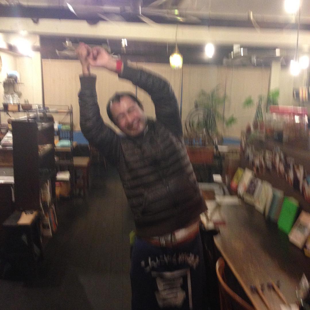 オカヤンがっ！
止血してるのに楽しそう…