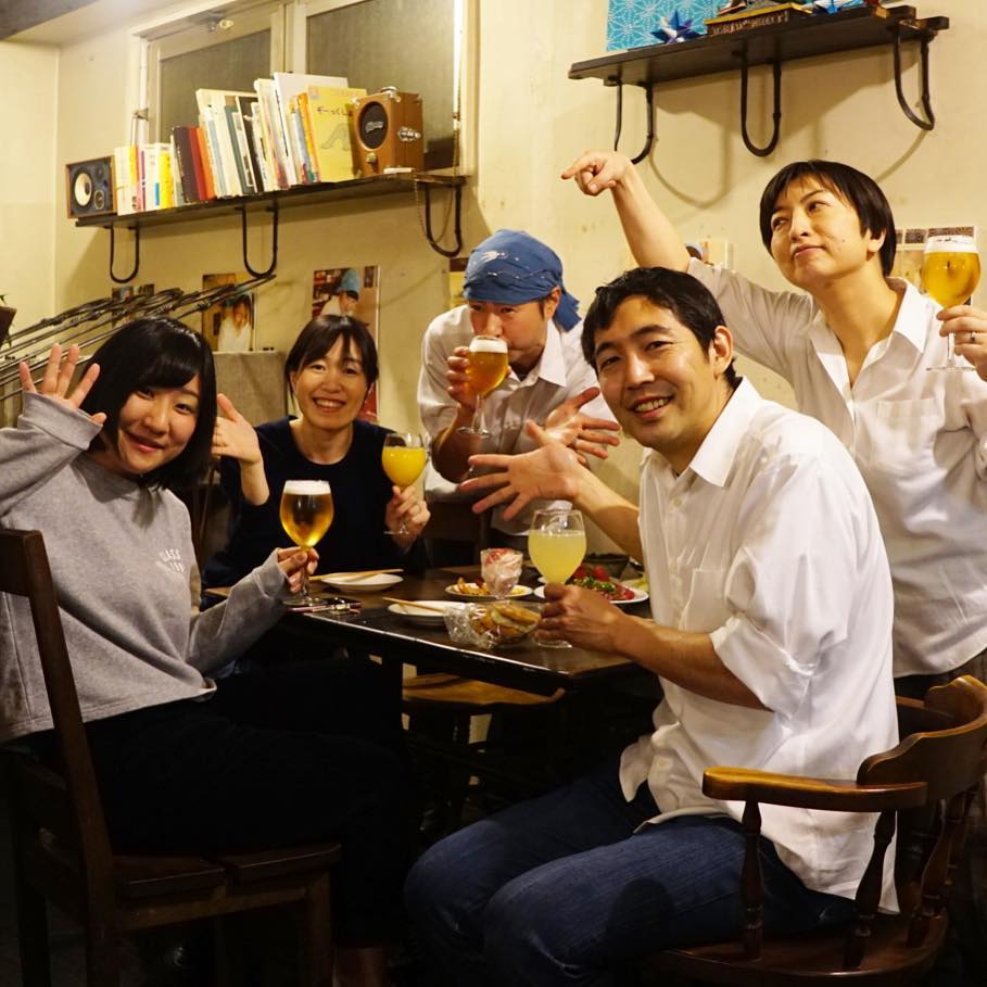 あー、さよなら三月やぎちゃんも当店卒業と、いや、2年半ありがとうございましたと最終日も仕事上がりはもちろんお疲れ様の乾杯から朝まで生トーク！（苦笑）とにもかくにも誠実に生きていましょうね！それが一番大事（お）