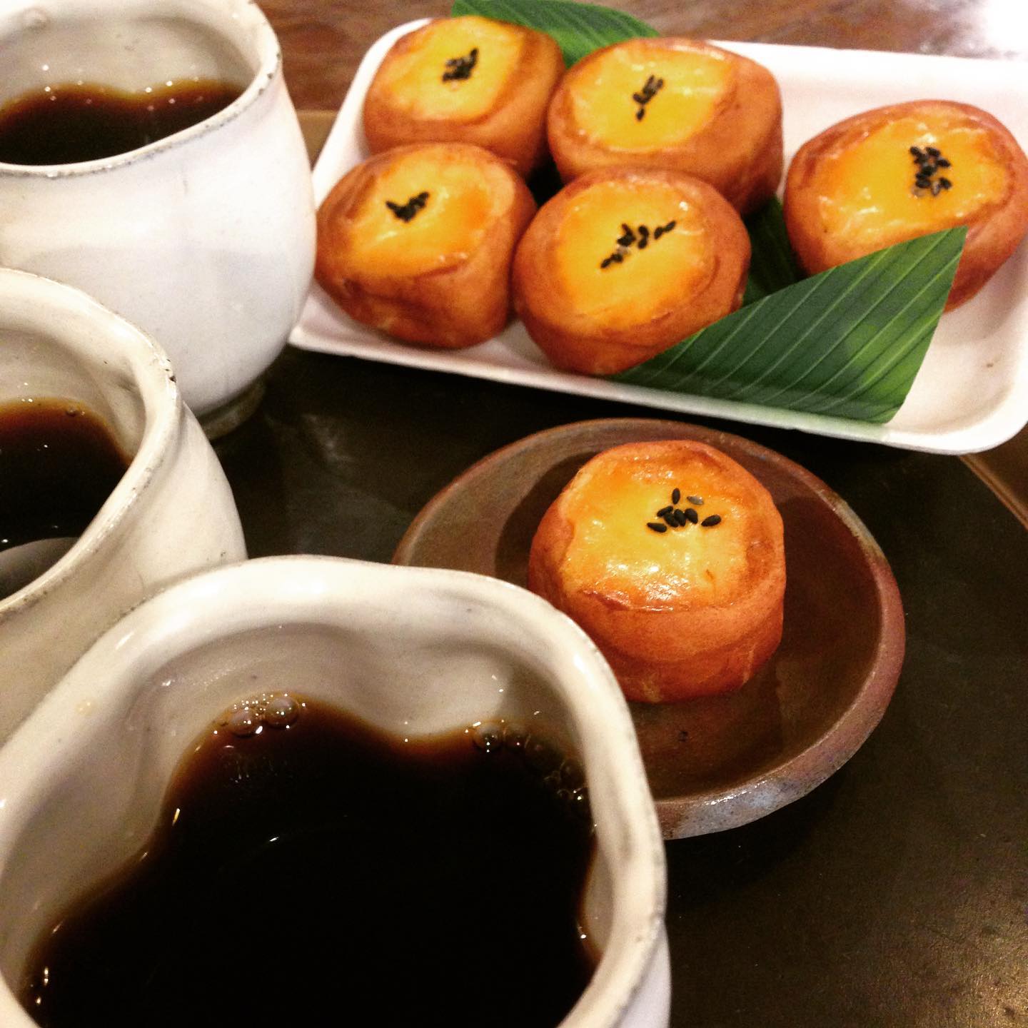 okayanのお母さん、いつもありがとうございます。お味噌と椎茸とともに送られて来た「とくさのおいも」というお菓子。お芋のホクホク感が美味しかったです。今日いるスタッフでいただいちゃいました！お母さんありがとうございました。(うめ)