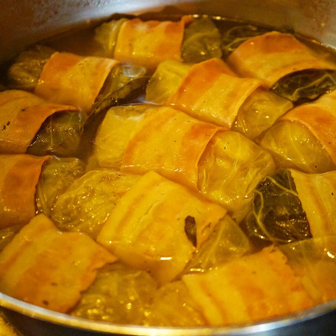 あぁ、11月は鍋の中でこのようなものがゆらゆらしつつスタートしておりますよ〜！（笑）今月もあれこれ楽しみねー！（お）