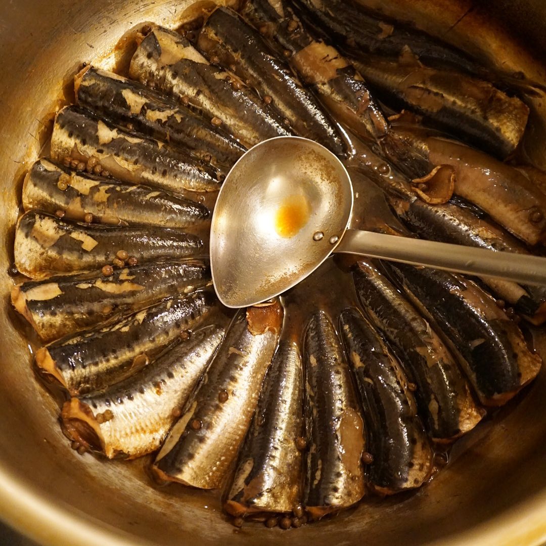 いわしの山椒煮ぐるりとできてまーす！（笑）（お）