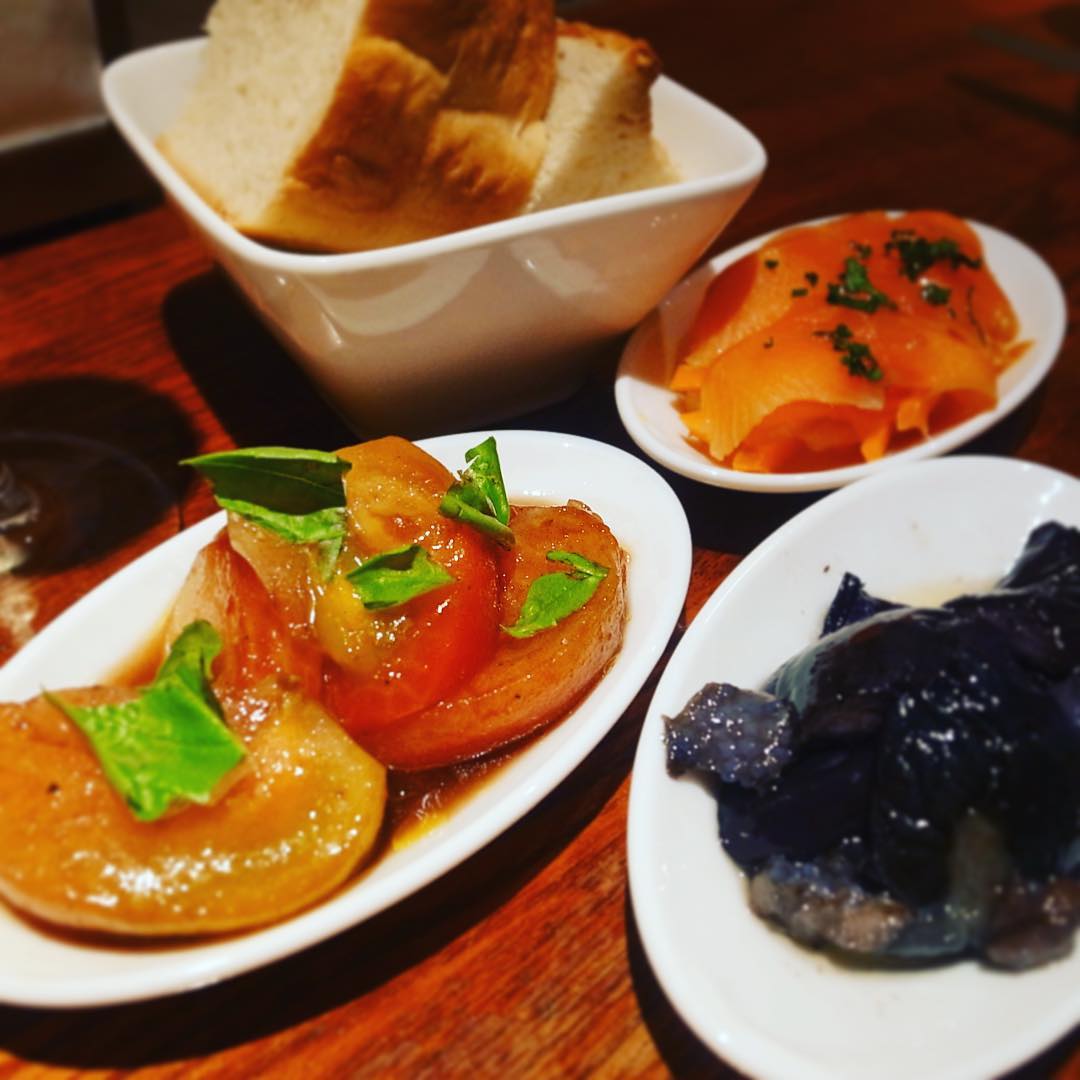 熊本市内へ戻ってきて、2次会でスペイン料理屋へ！（麻）