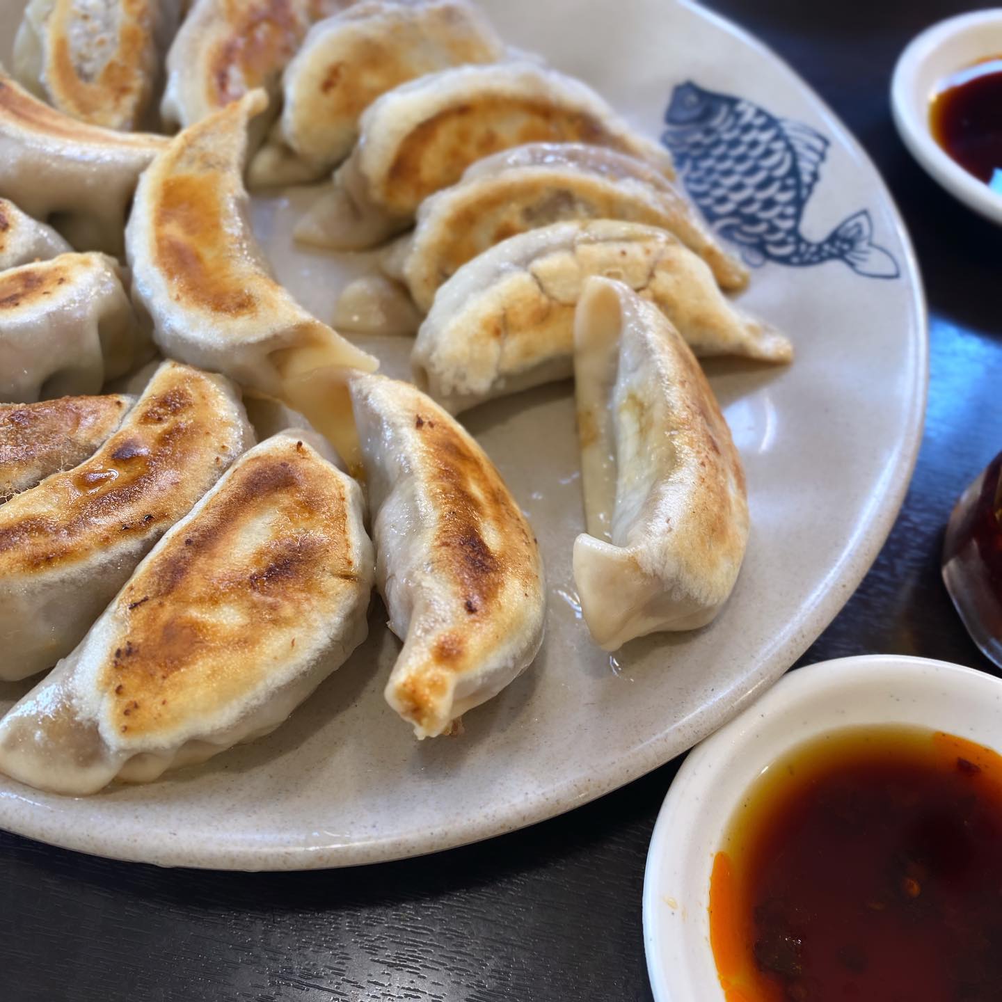 昼からプール、からの、あＱで餃子とびいる！