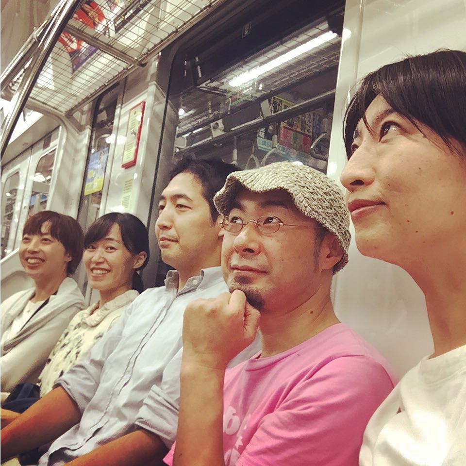 本日、お盆休み最終日、仕込みデー。
仕込みが終わって社員スタッフ揃ってお出かけ！ウキウキ〜〜。明日からの営業に向けて、英気を養いに参ります！（麻）