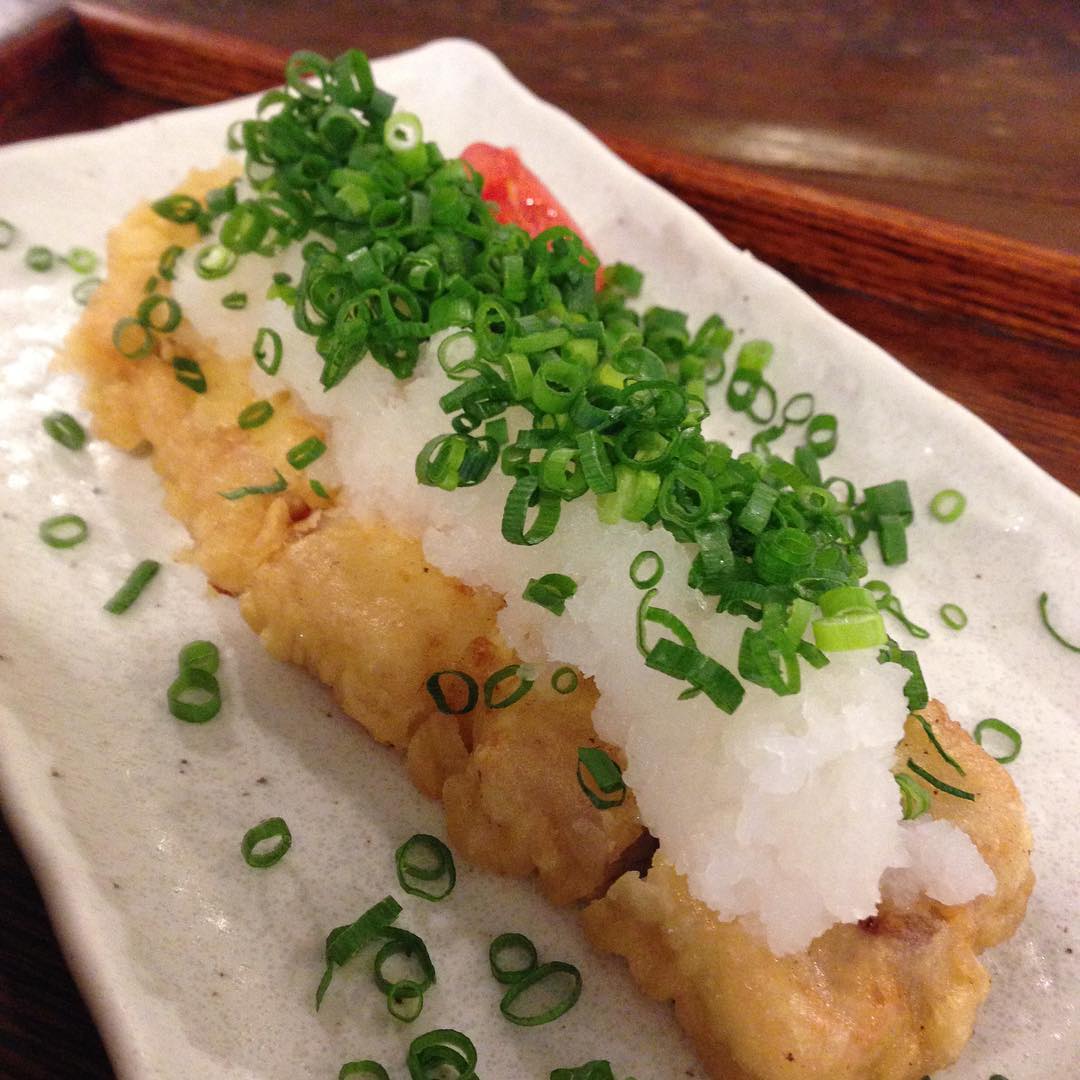 あけましておめでとうございます。
今日のまかないは「ねぎとん定食」です。年末最後のまかないも「ねぎとん」でした。
今年も元気いっぱいでがんばりますのでよろしくお願いします。（い）