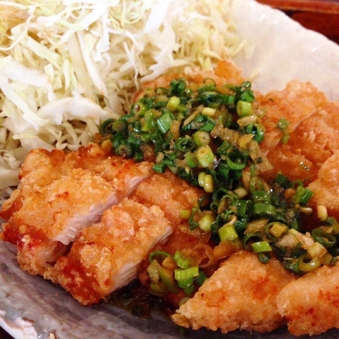 今日のまかないは「鶏のから揚げ 中華香味だれ定食」です。
4日ぶりの仕事なのでまかない楽しみにしてました。今日も美味しかったです。ごちそうさまでした。（い）