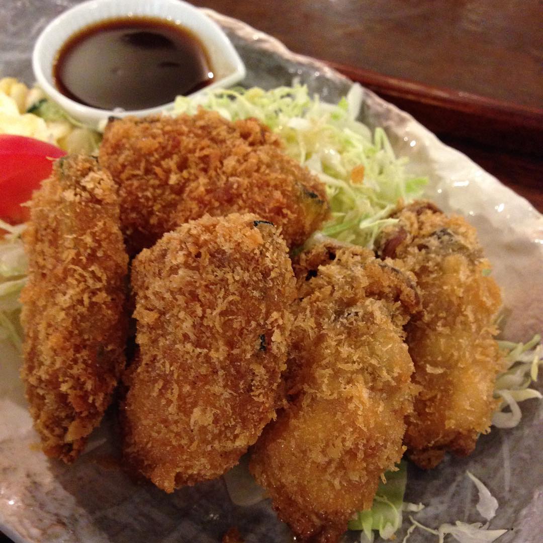 今日のまかないは「かぼちゃときのこの豚巻きフライ定食」です。
かぼちゃがスゴく甘かったです。久しぶりにかぼちゃでも煮てみようかな…（い）